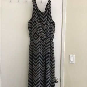 Cute long black and gray dress